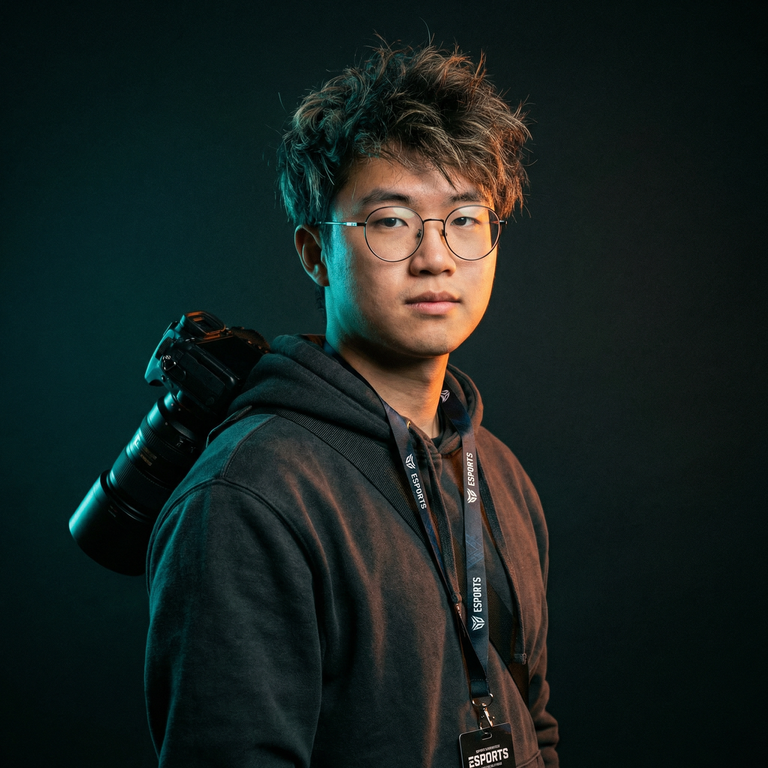 蜜芽电竞摄影师